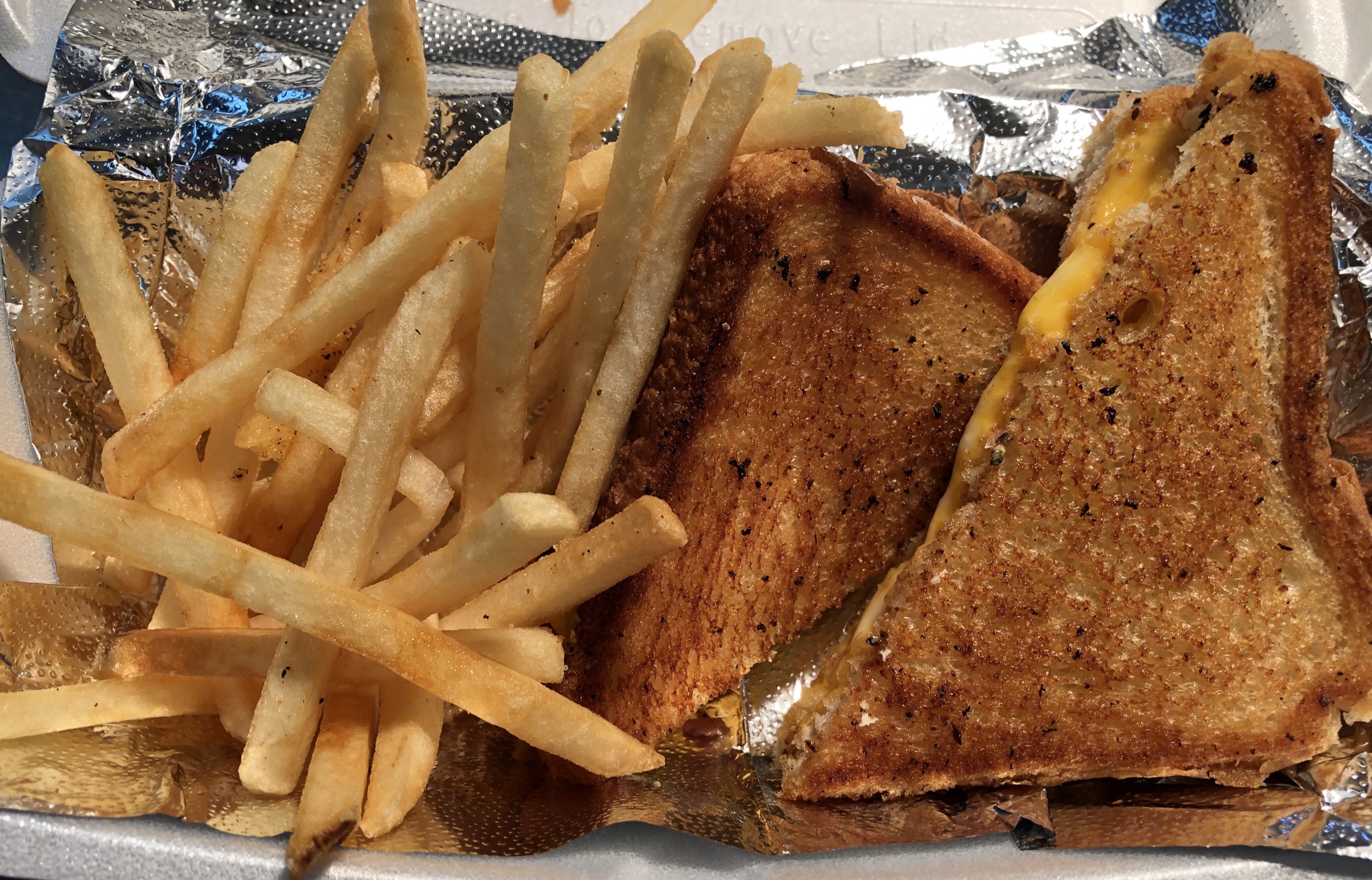 Order Kids Grilled Cheese and Fries food online from Big Tony's West Philly Cheesesteaks store, Dallas on bringmethat.com