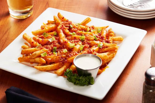 Order CLASSIC LOADED FRIES food online from Big Whiskey American Restaurant & Bar store, Fayetteville on bringmethat.com