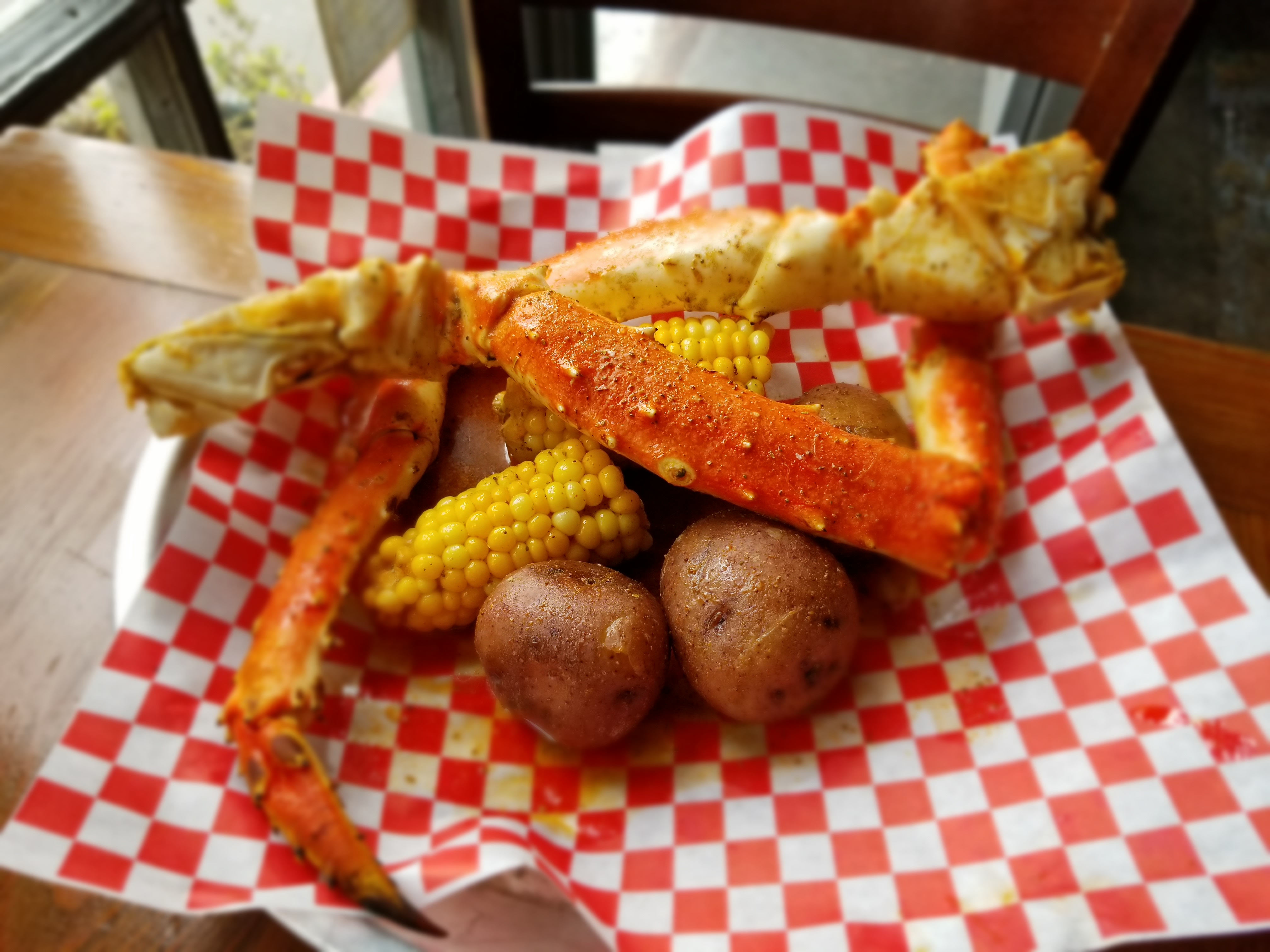 Order Alaskan King Crab Dinner food online from Red Hook Lobster Pound store, Brooklyn on bringmethat.com