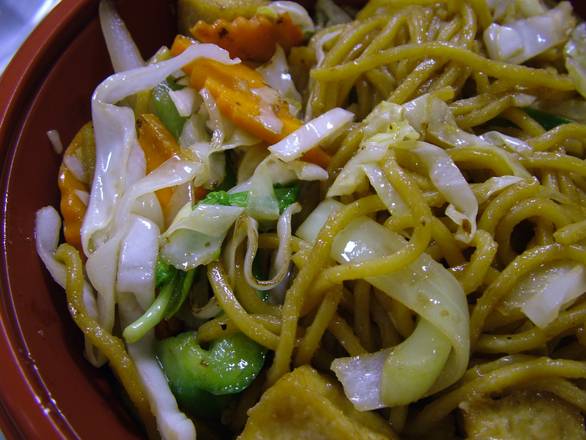 Order Lo Mein Bowl food online from Tiger Asian Express store, Farmers Branch on bringmethat.com