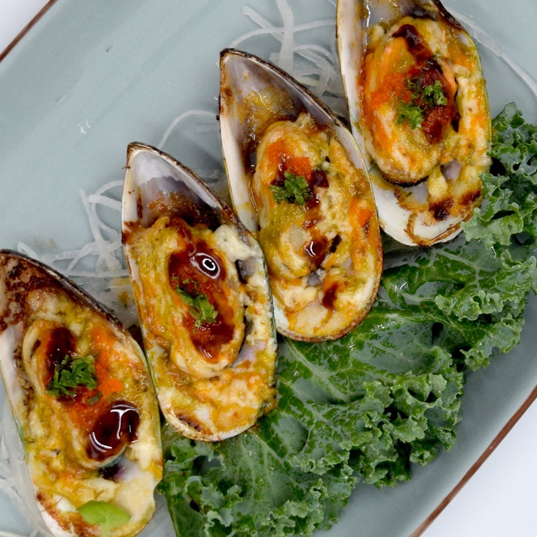 Order Baked Mussels on the 1/2 Shell food online from Tokyo Love Japanese Restaurant store, Garden Grove on bringmethat.com
