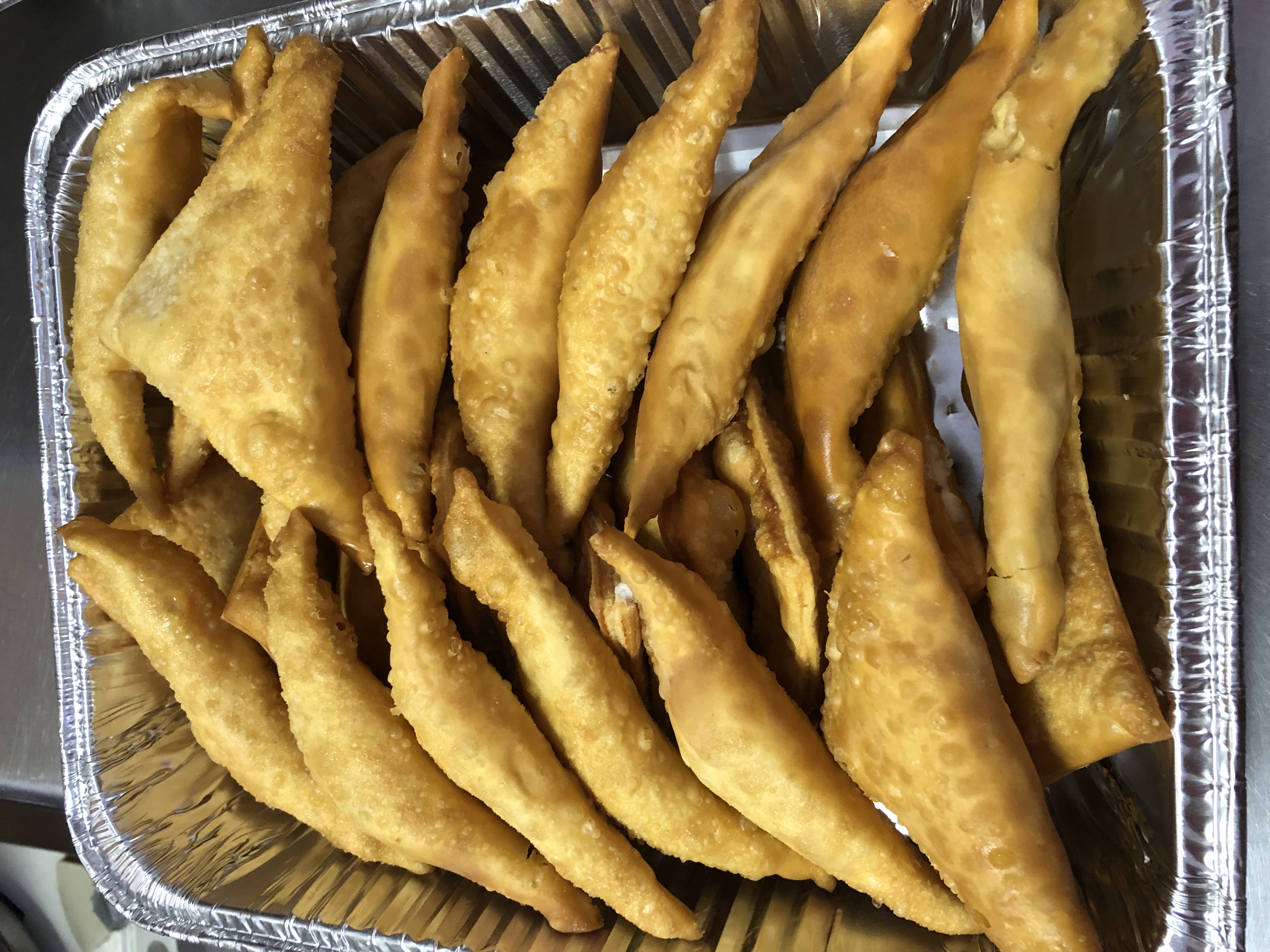 Order 25 Pieces Crab Rangoon Party Tray food online from Great Wall Chinese Restaurant store, Western Springs on bringmethat.com