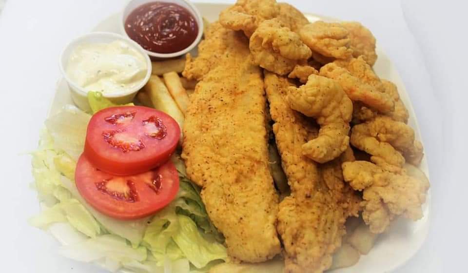 Order Junior Fish and Shrimp Box food online from Louisiana Cafe store, Old Town Manassas on bringmethat.com