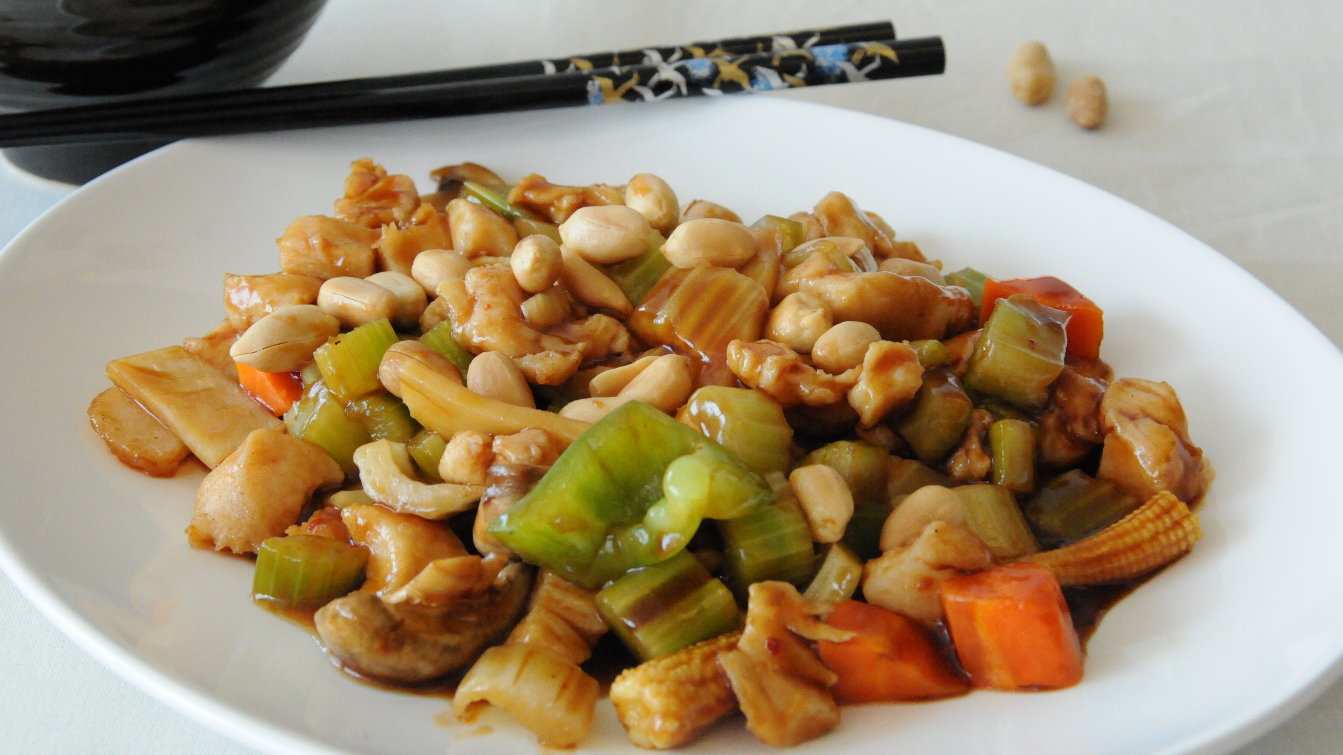 Order Kung Pao Stir Fry food online from Hc Way store, Columbus on bringmethat.com