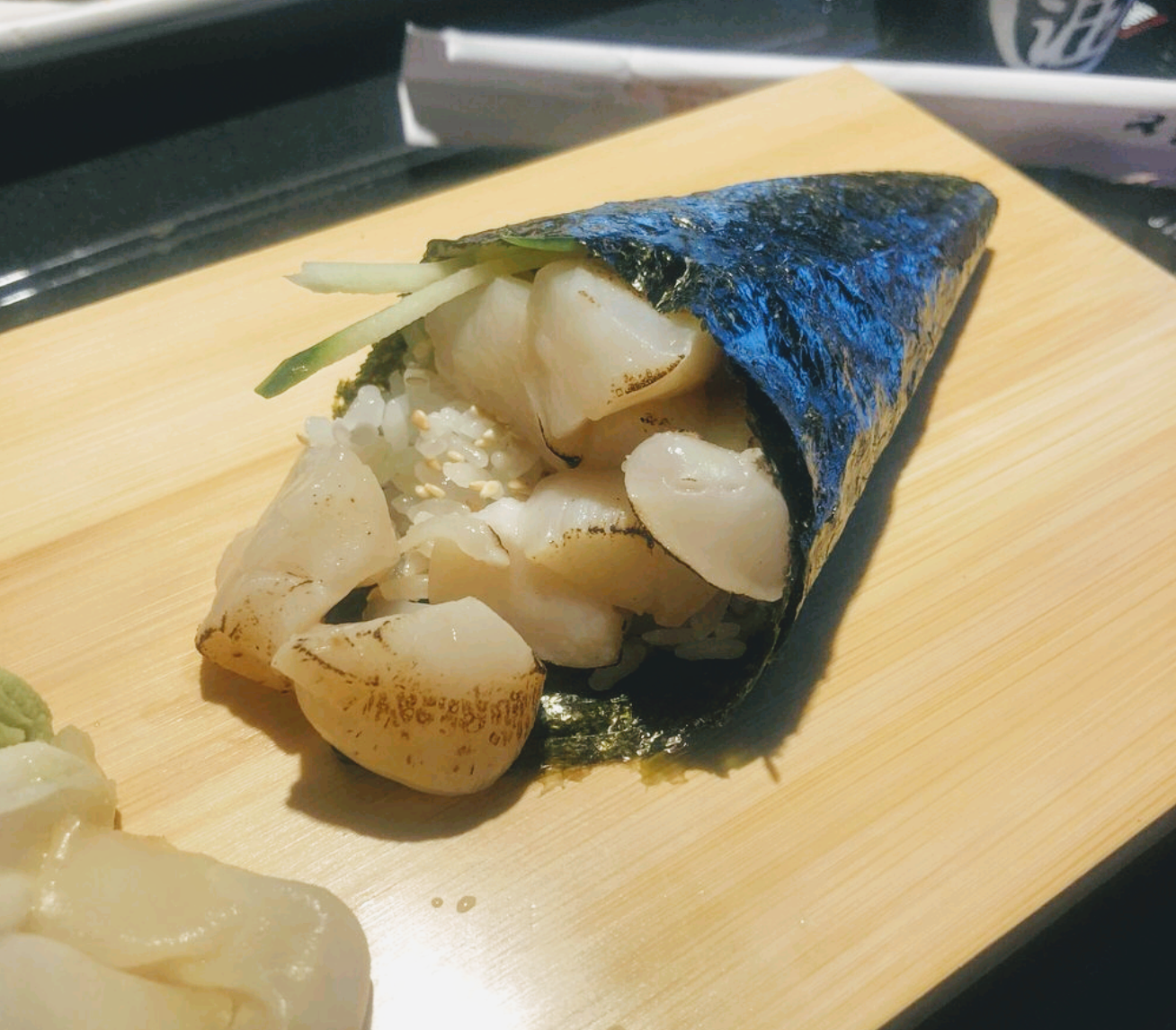 Order Bay Scallop Hand Roll food online from Youandi Sushi store, Temecula on bringmethat.com
