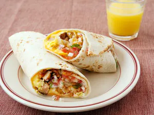 Order Classic Wrap food online from Bagels & Brew store, Fairbanks on bringmethat.com