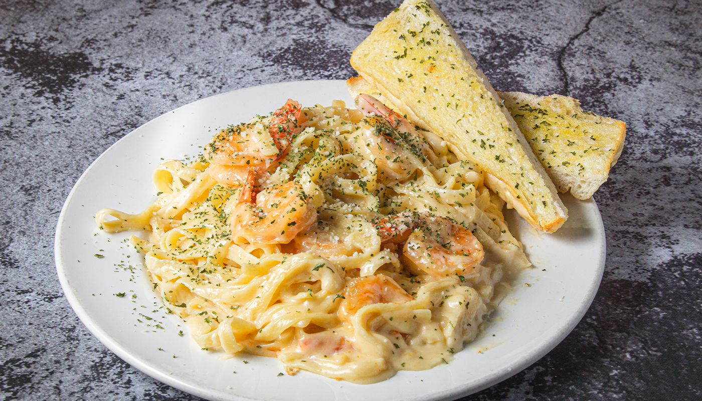 Order Fettuccini Alfredo with Shrimp food online from Angelo's Stuffed Pizza store, Chicago on bringmethat.com