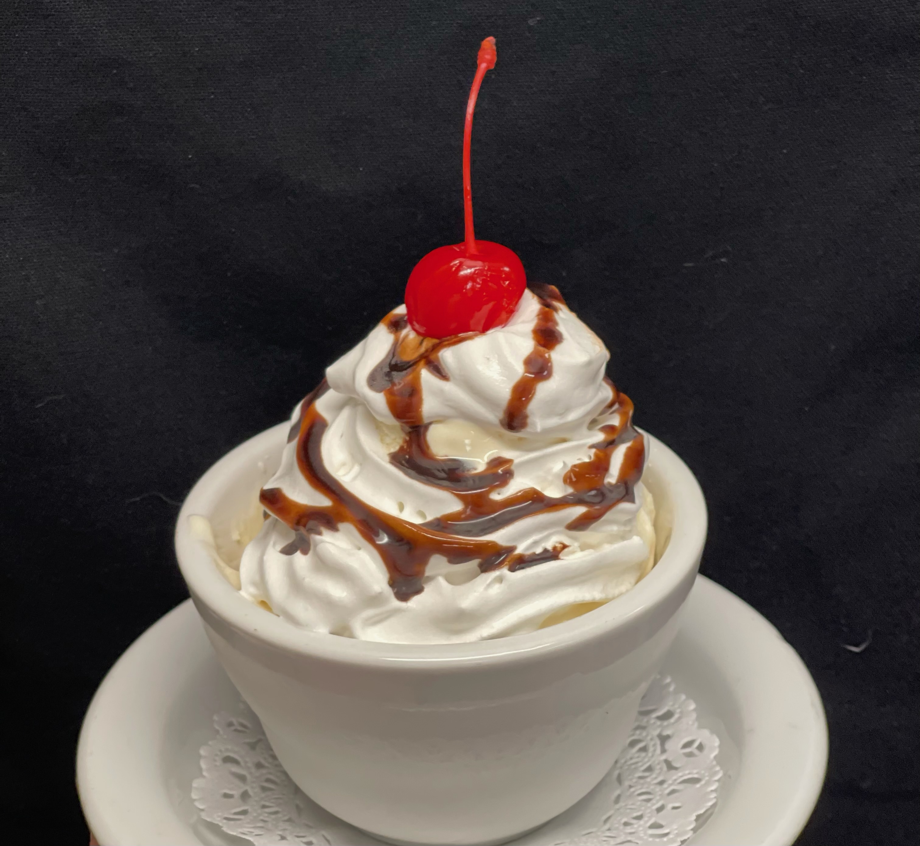 Order Vanilla Ice Cream food online from Emmett Brewing Company store, West Dundee on bringmethat.com