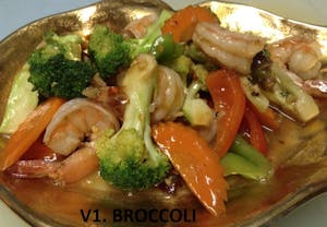 Order V1. Broccoli food online from Bua Thai Restaurant store, Old Orchard Beach on bringmethat.com