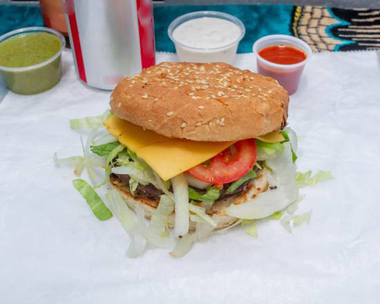 Order Cheeseburger with French Fries food online from Astoria Halal Grill store, Astoria on bringmethat.com