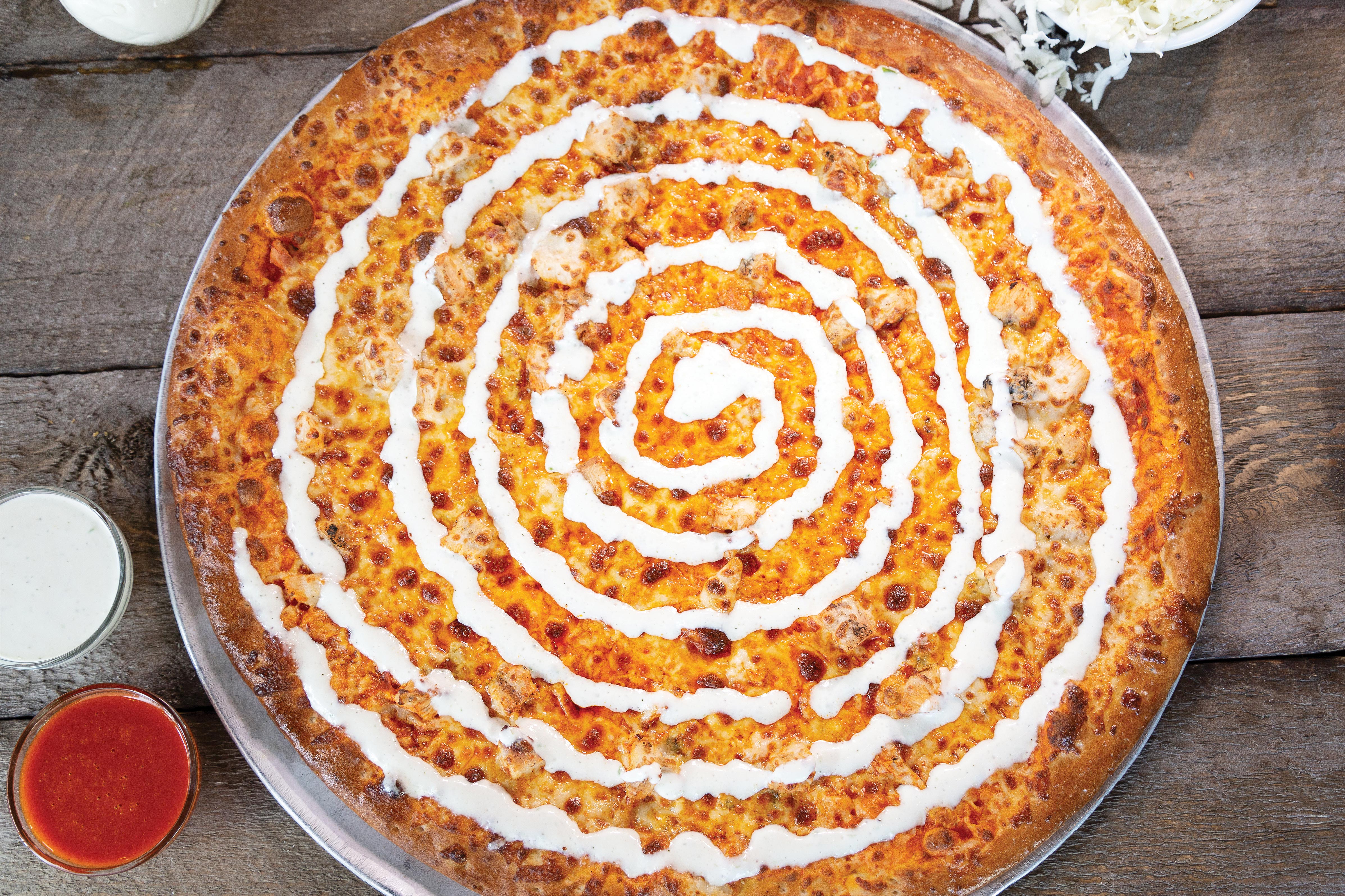 Order Buffalo Chicken Pizza food online from Parrys Pizza store, Englewood on bringmethat.com