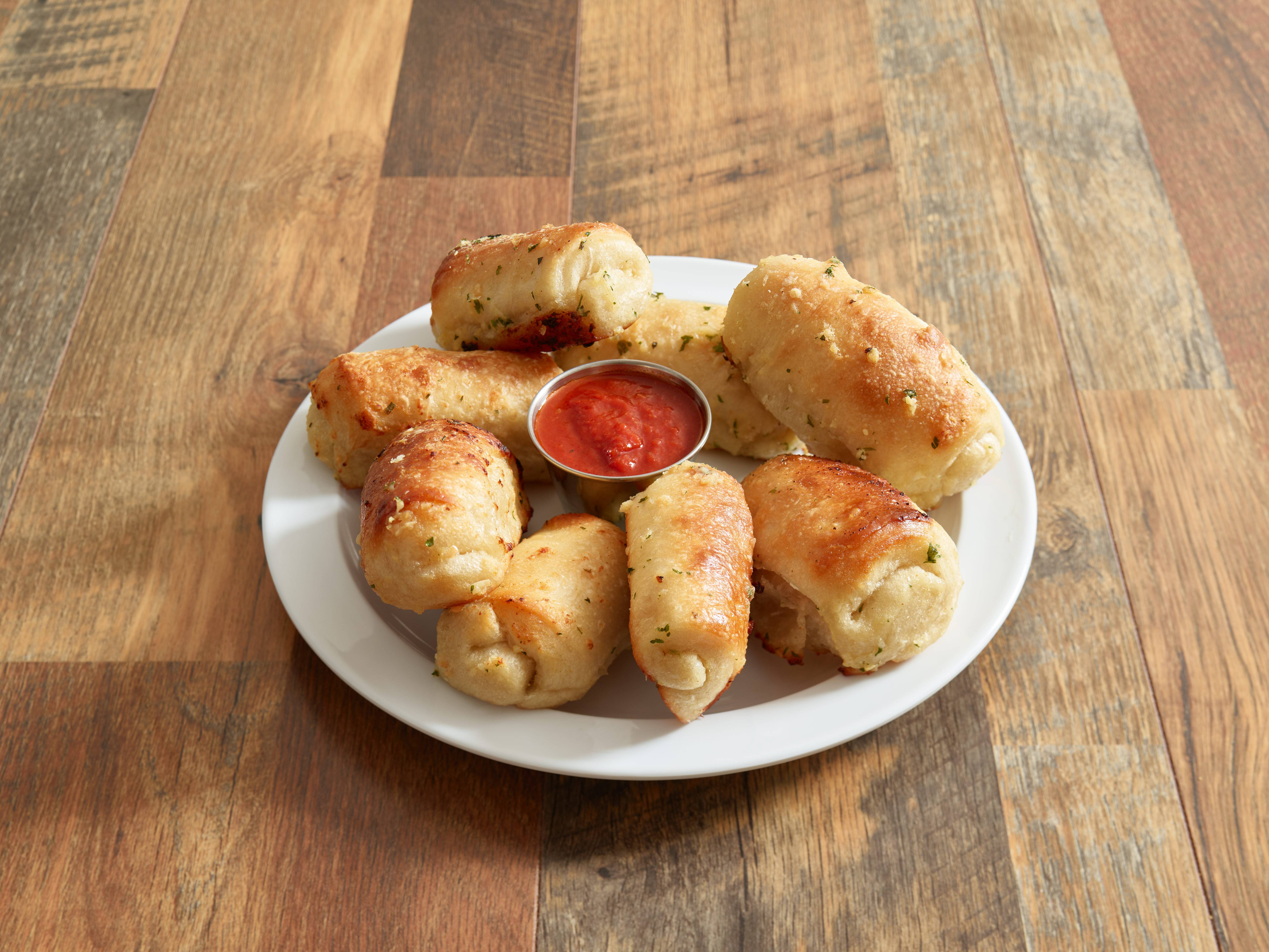 Order 8 Garlic Knots food online from Pasquale store, New Paltz on bringmethat.com