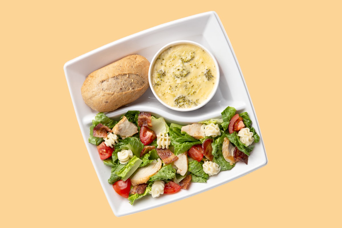 Order Half Signature Salad & Small Soup food online from Saladworks store, Glassboro on bringmethat.com