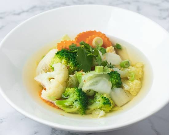 Order Vegetable Soup food online from Thai Curry store, Arlington on bringmethat.com
