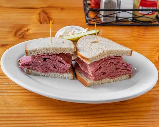 Order Corned Beef food online from Court Deli store, New York on bringmethat.com