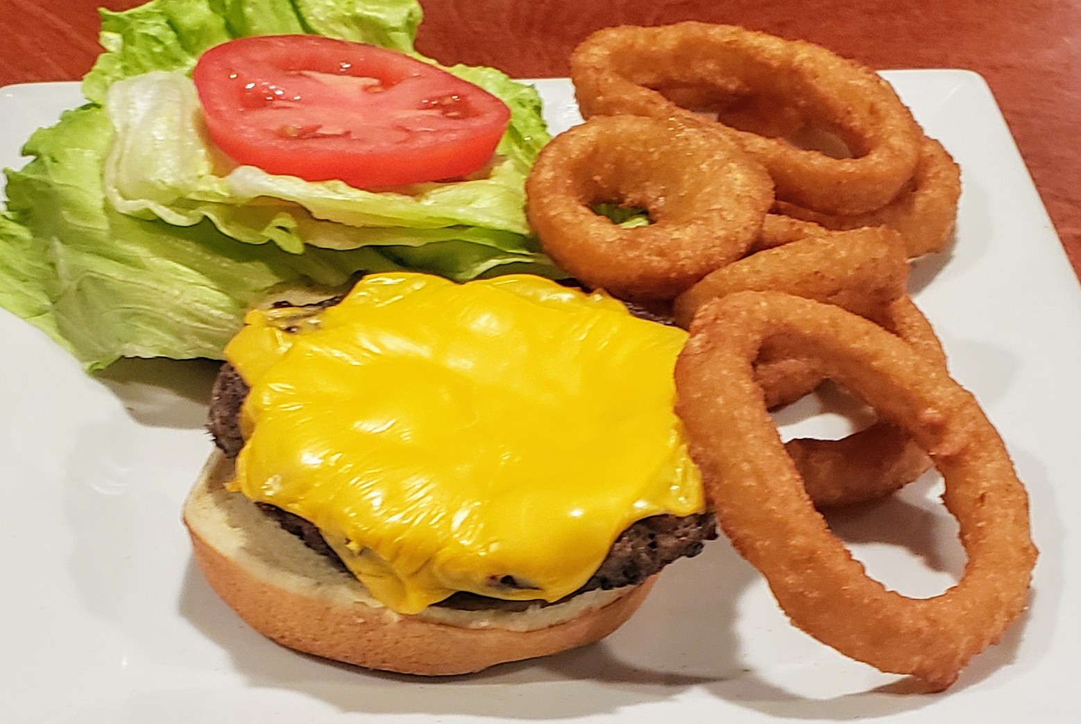 Order Classic Cheeseburger food online from The Dugout store, Ossining on bringmethat.com