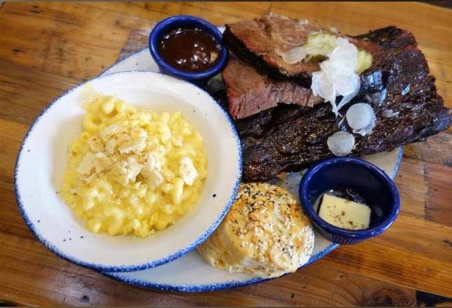 Order Half Slab Pecan Smoked Spare Ribs and Half lb. Smoked Brisket Plate* food online from Mama Bird Southern Kitchen store, Las Vegas on bringmethat.com