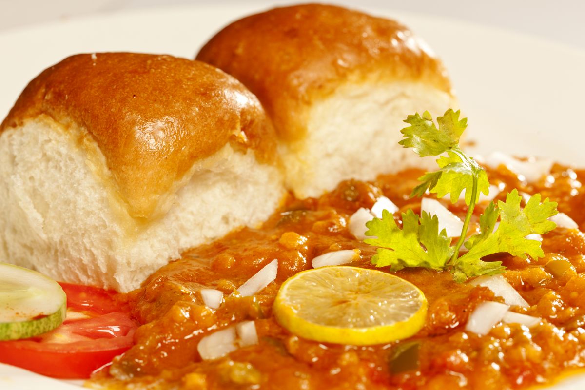 Order Pav Bhaji (2pcs) food online from Chef of India store, Jersey City on bringmethat.com