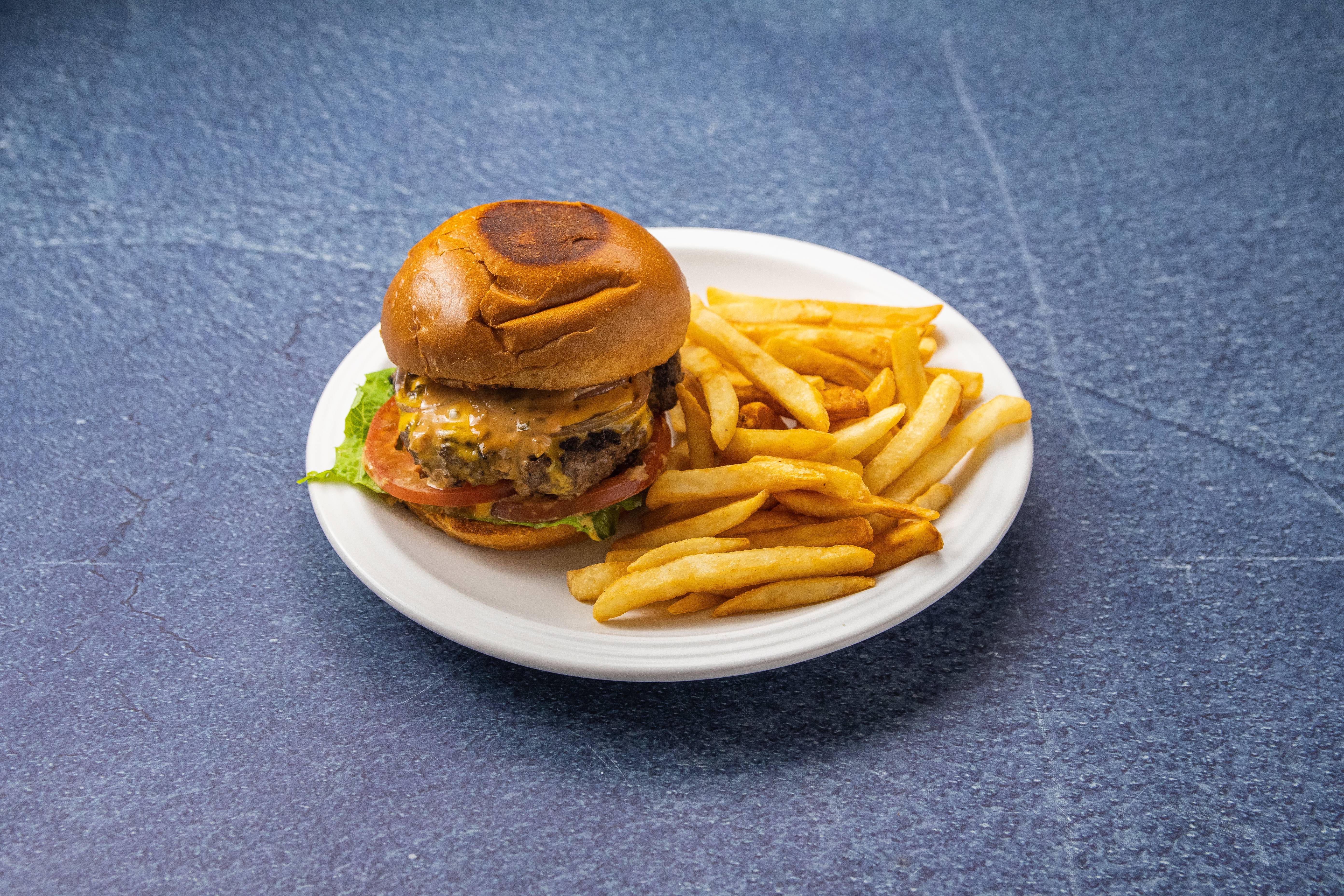 Order California Crave Burger food online from Crave Cafe store, West Hills on bringmethat.com