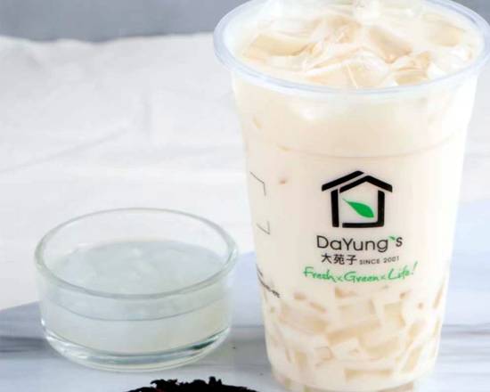 Order Green Milk Tea With (Large) food online from Dayung Tea store, Chandler on bringmethat.com