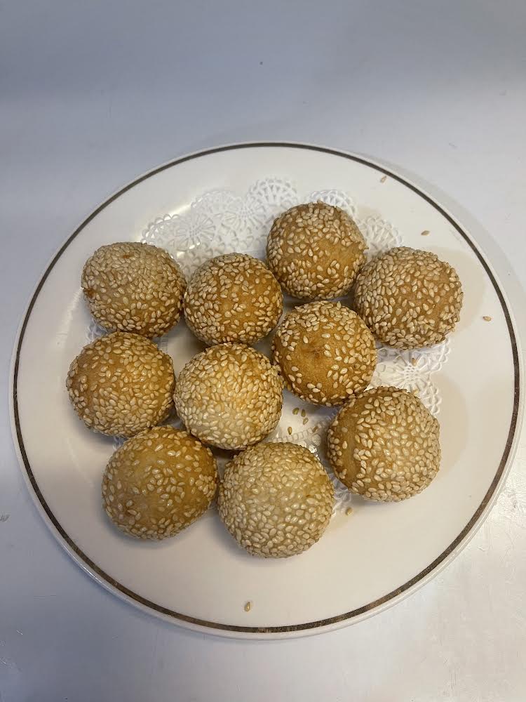 Order Sesame Balls with Red Bean food online from Fortune Kitchen store, Aurora on bringmethat.com