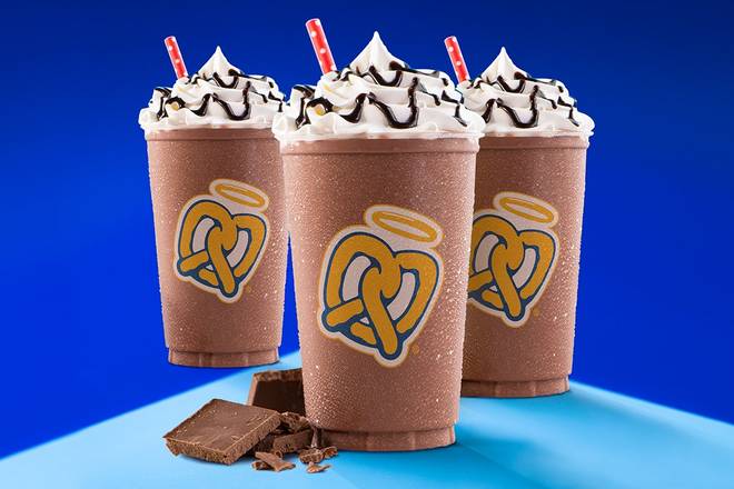 Order Chocolate Frost food online from Auntie Anne store, Smithfield on bringmethat.com