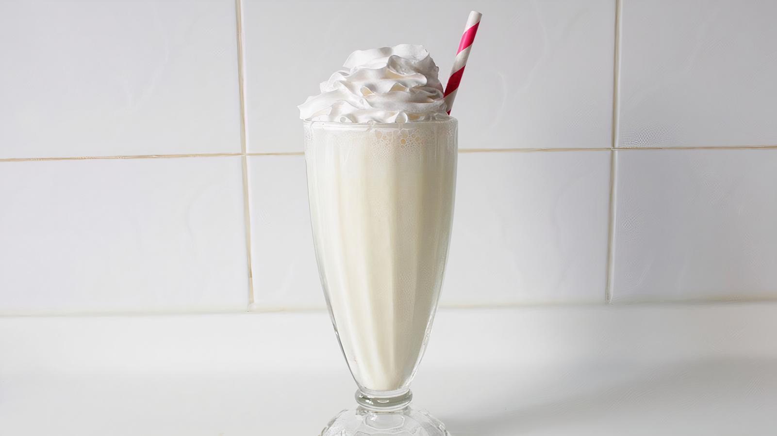 Order Vanilla Shake food online from Vikings Dagmal store, San Francisco on bringmethat.com