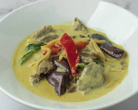 Order Green Curry (Tray) food online from Thai Curry store, Arlington on bringmethat.com