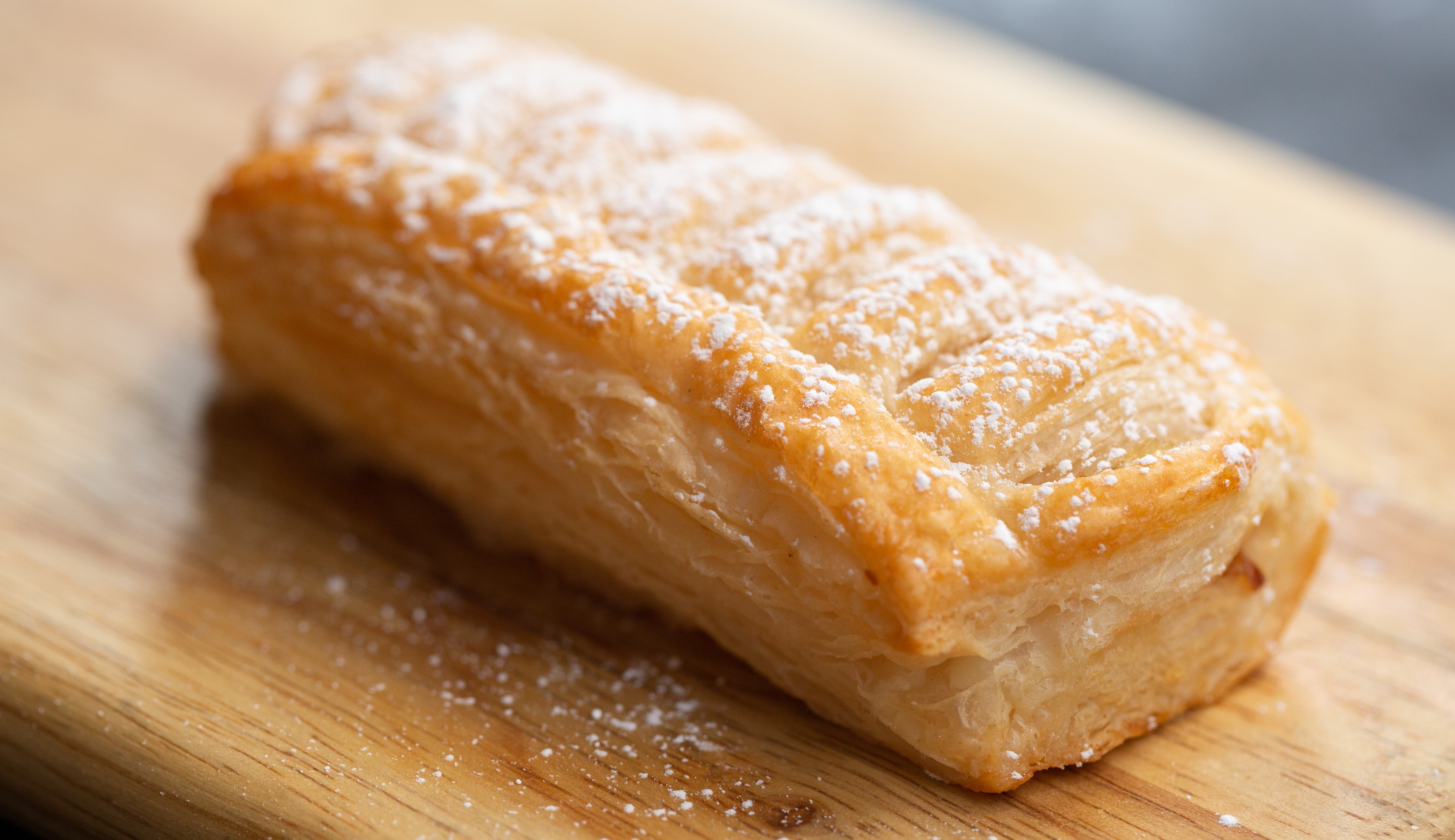 Order Apple Turnover food online from Non Solo Piada store, New York on bringmethat.com