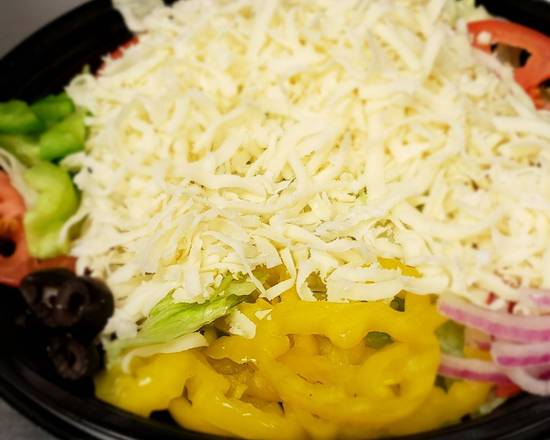 Order Garden Salad food online from Wally Pizza store, Saint Clairsville on bringmethat.com
