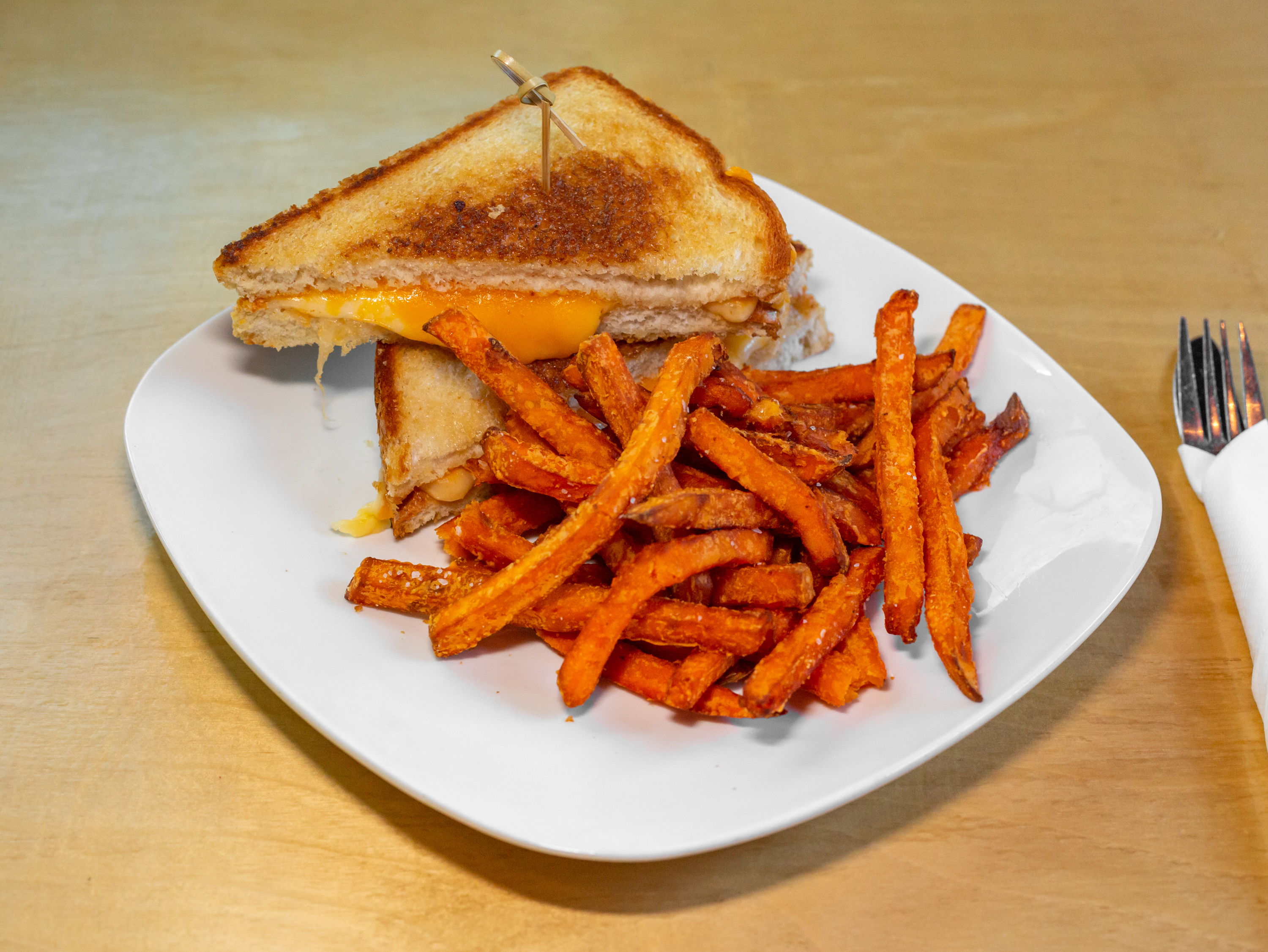 Order Firefly Grilled Cheese food online from Firefly store, Charlottesville on bringmethat.com