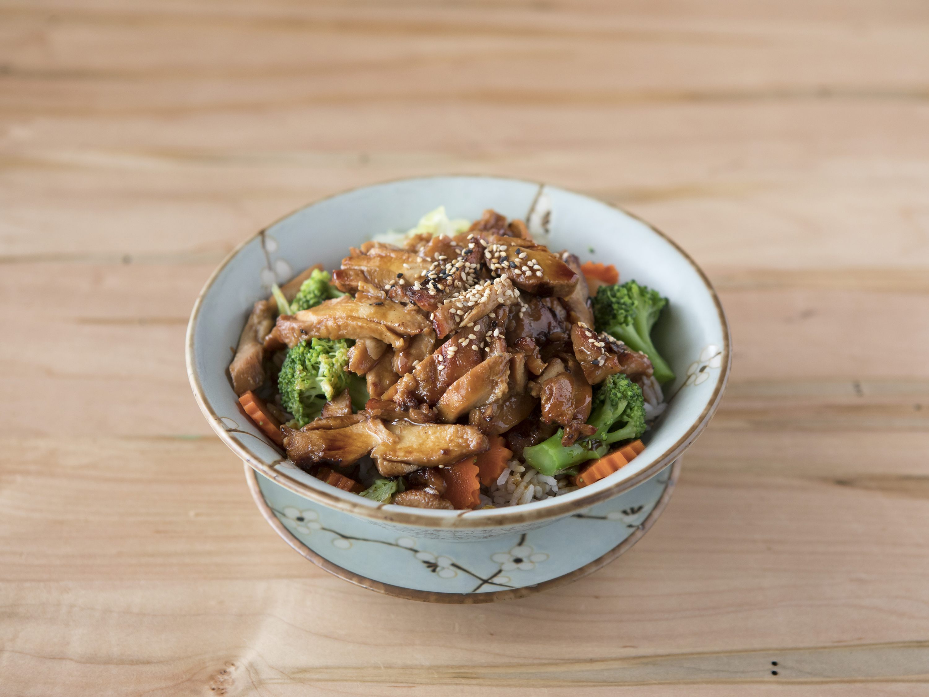 Order R2. Teriyaki Chicken Bowl food online from Tokyo Bangkok store, Albuquerque on bringmethat.com