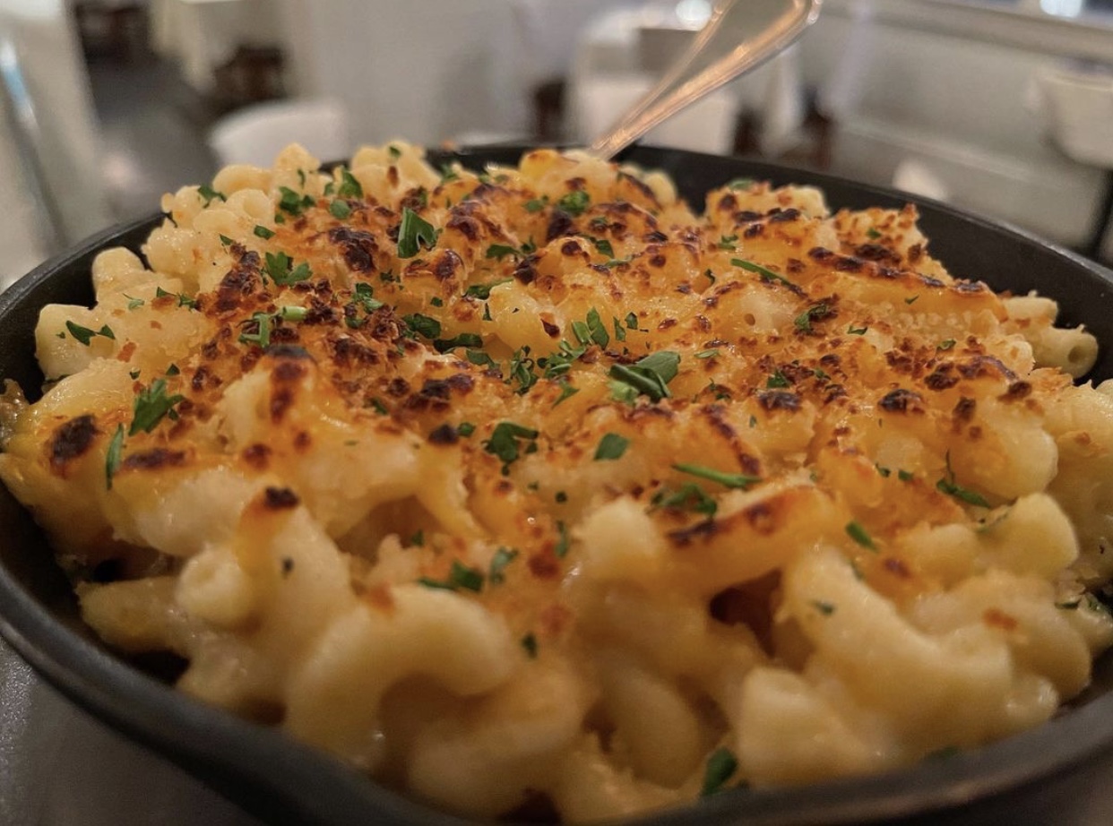 Order Smoked cheddar mac food online from Vg Bistro store, Roswell on bringmethat.com