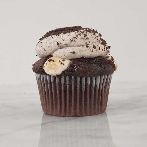 Order Cookies and Cream Cupcake food online from Baked Cravings store, New York on bringmethat.com