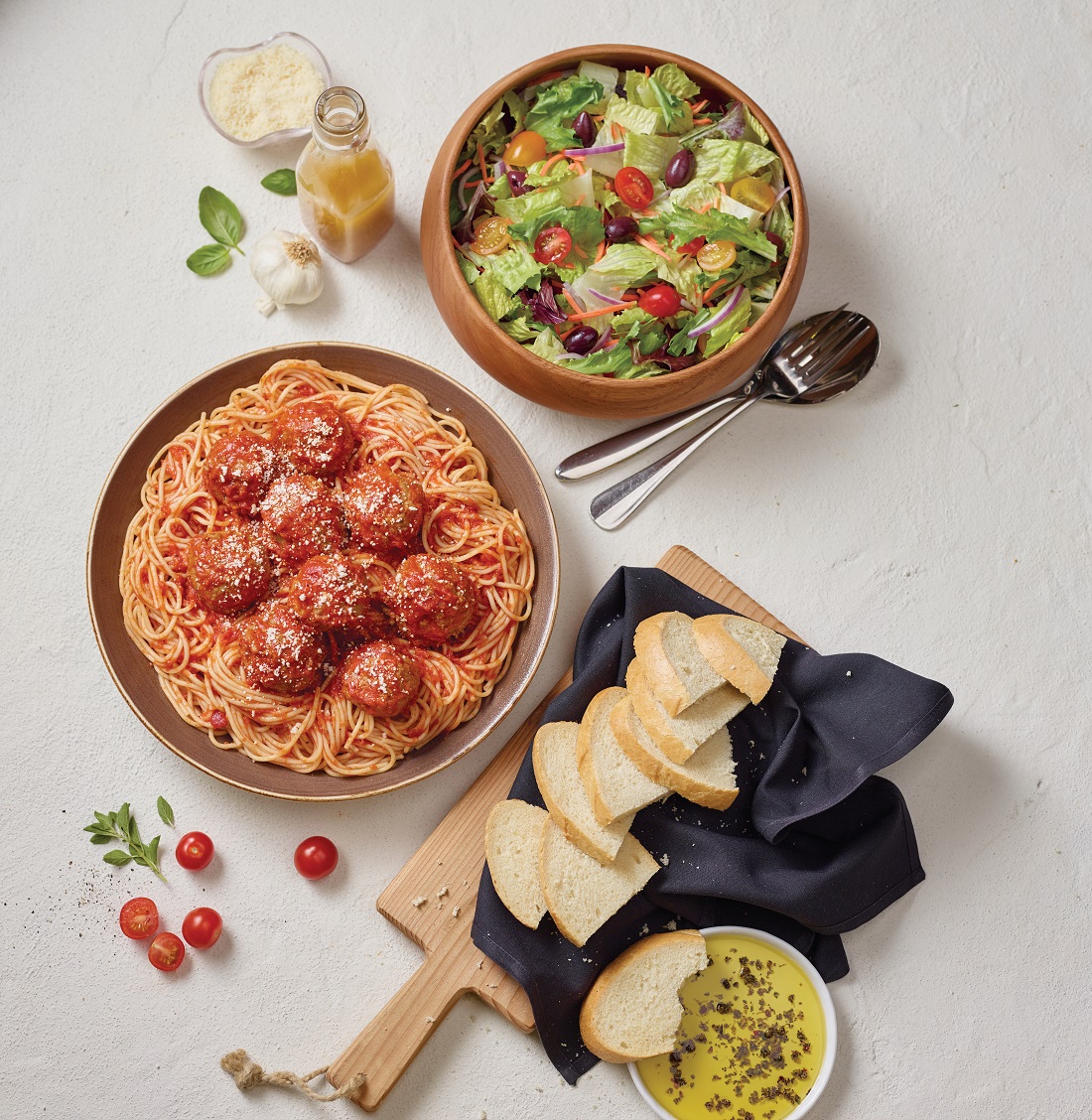 Order Family Bundle Spaghetti food online from Carrabba's Italian Grill store, Scottsdale on bringmethat.com