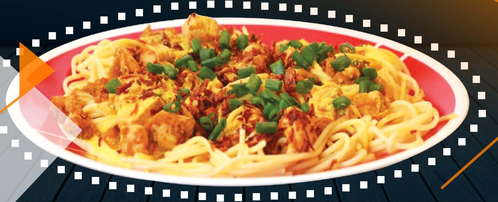 Order Singapuri Chicken Noodles Rice food online from Spinzer Restaurant store, Chicago on bringmethat.com