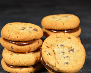 Order Chocolate Chip Cookie Sammies food online from Boss. Pizza + Wings store, Carson on bringmethat.com