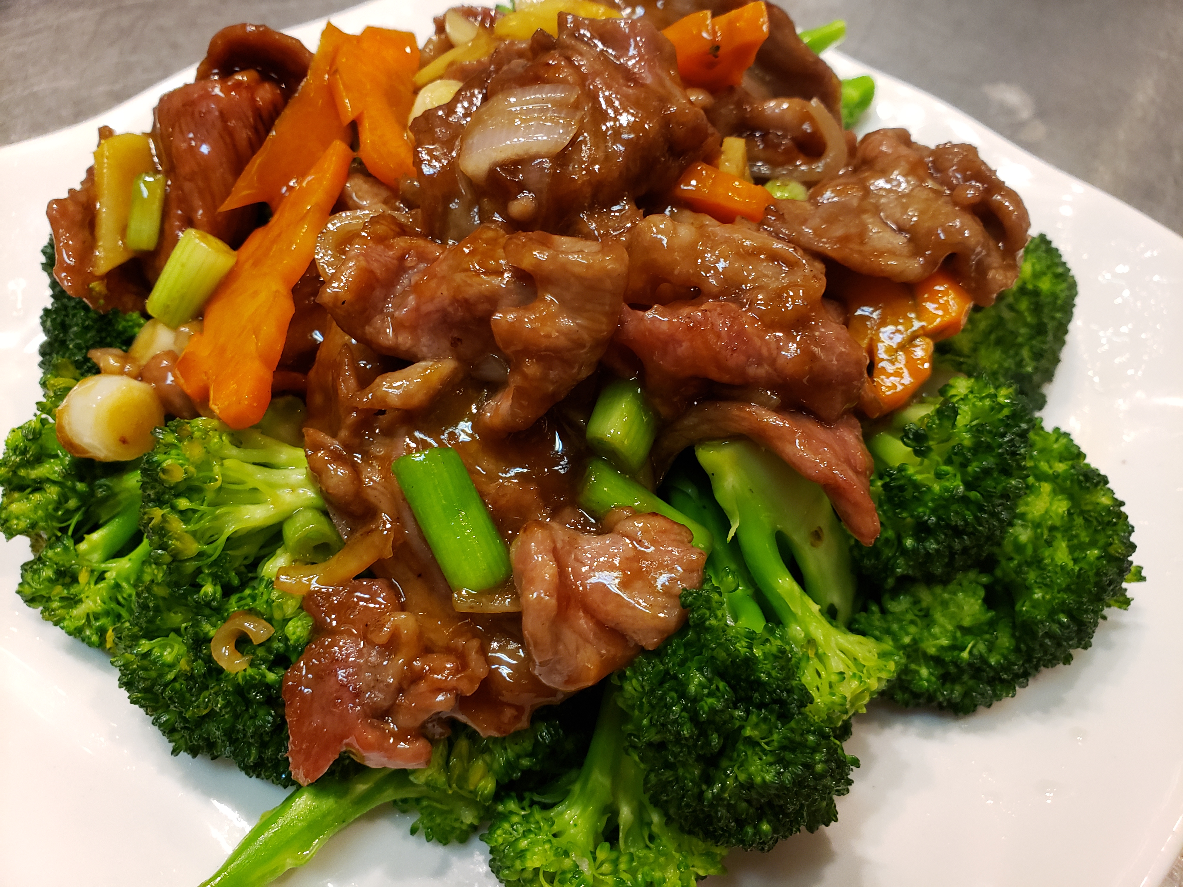 Order Broccoli Beef  food online from Asian Pearl store, Richmond on bringmethat.com