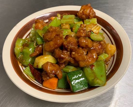 Order Kung Pao Chicken food online from New China Mongolian Bbq store, Los Angeles on bringmethat.com