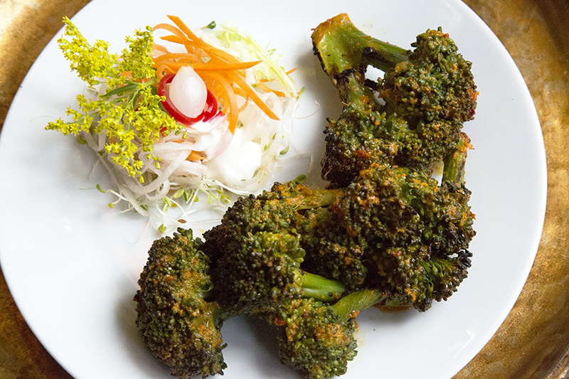 Order Hari Phulagobhi(Tandoori broccoli) food online from Bombay Chowk store, New York on bringmethat.com