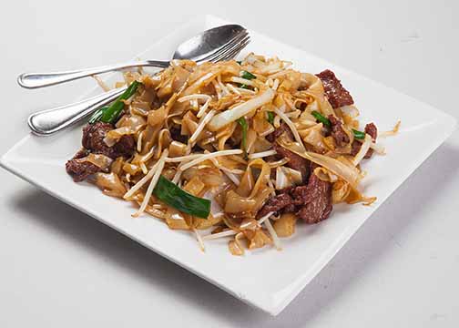 Order Beef Chow Fun food online from Canaan Restaurant store, Artesia on bringmethat.com