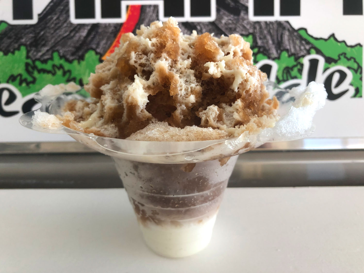 Order Root Beer Float Shave Ice food online from Ohana Hawaiian Shave Ice store, North Myrtle Beach on bringmethat.com