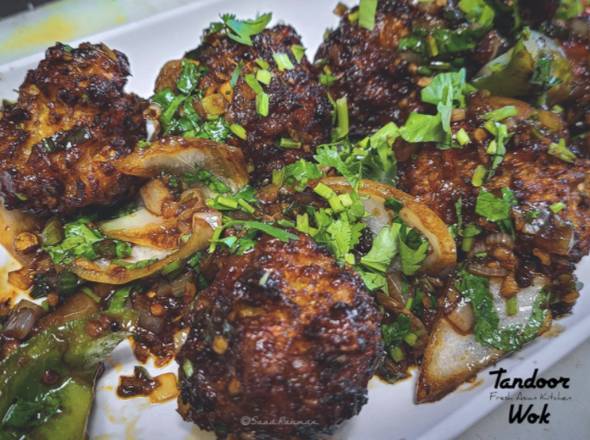 Order Cauliflower and Vegetable Manchurian - Dry food online from Tandoorwok store, North Richland Hills on bringmethat.com