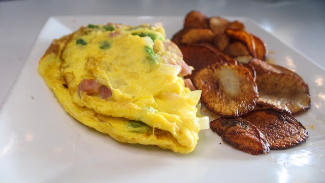 Order Western Omelette food online from Attilio Of Wall store, Wall Township on bringmethat.com