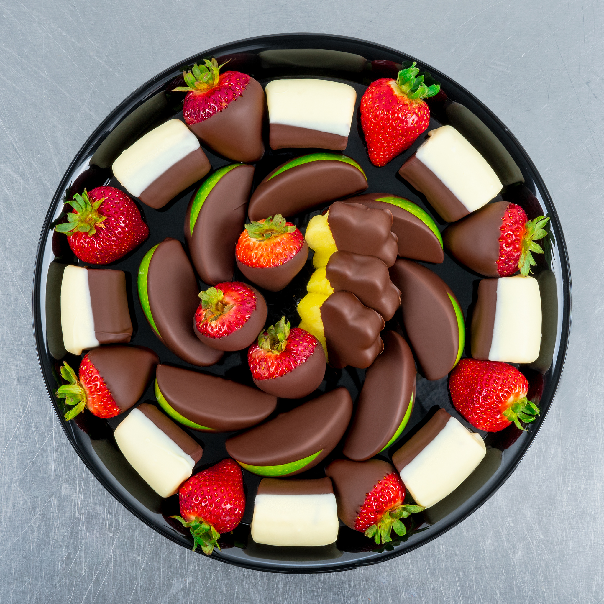 Order Ultimate Dipped Fruit™ Platter food online from Edible Arrangements store, Rancho Cucamonga on bringmethat.com