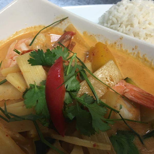 Order Panang Curry food online from Yai's Thai Kitchen store, Richmond on bringmethat.com