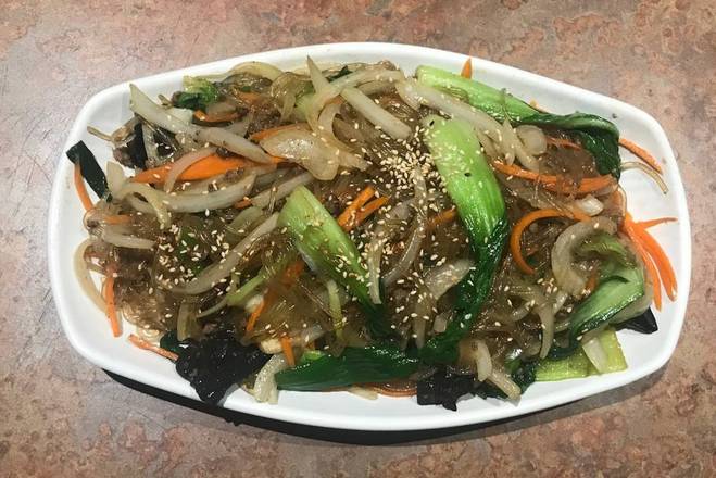 Order 34. Mixed Dish of Vegetables, Sliced Meat & Noodle food online from Madang Garden store, Las Vegas on bringmethat.com