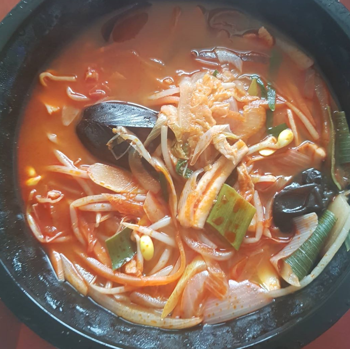 Order Champong 짬뽕 food online from Chosun Ok store, Durham on bringmethat.com