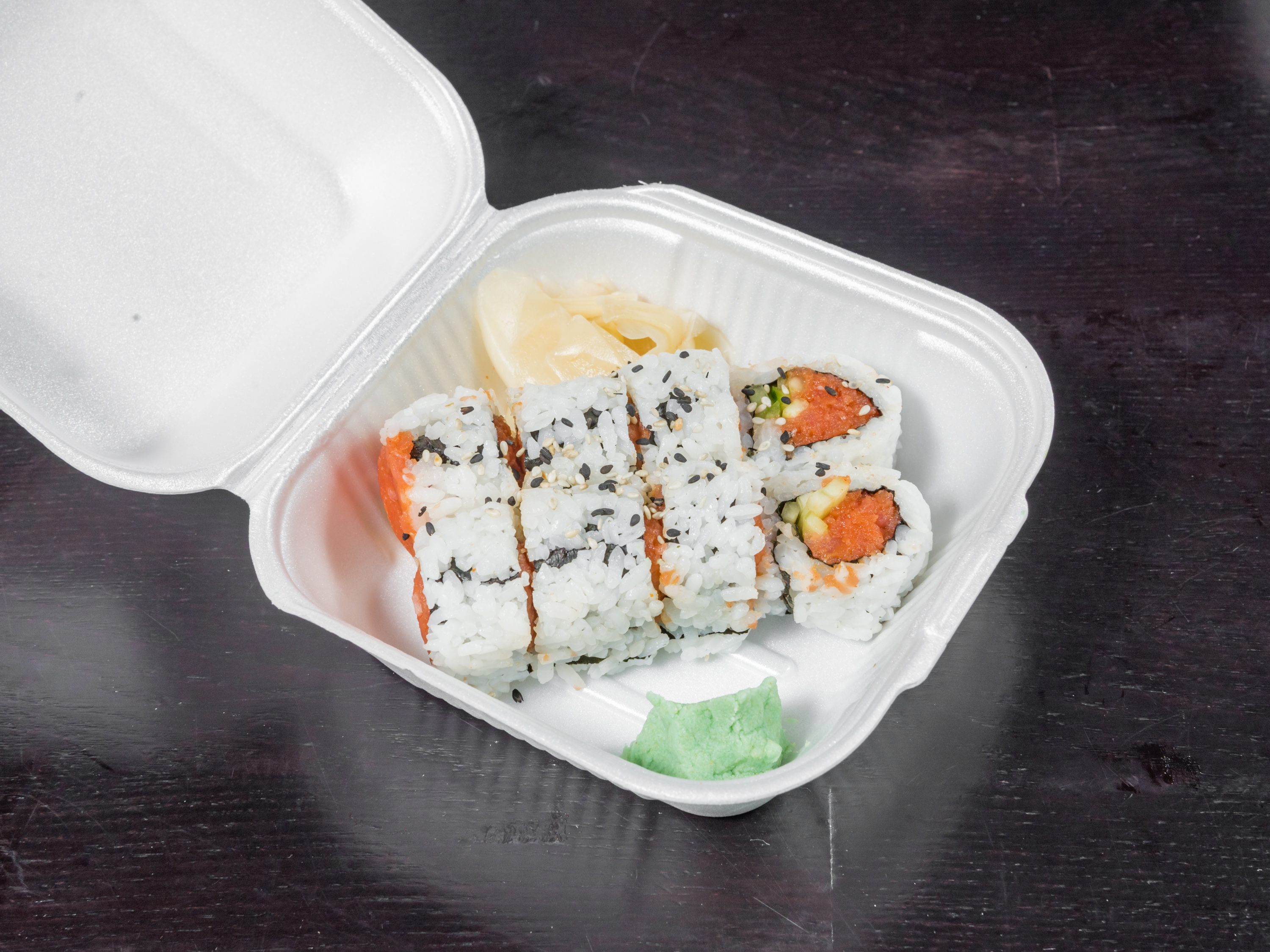 Order Spicy Tuna Roll food online from Sushi Xuan store, Albuquerque on bringmethat.com