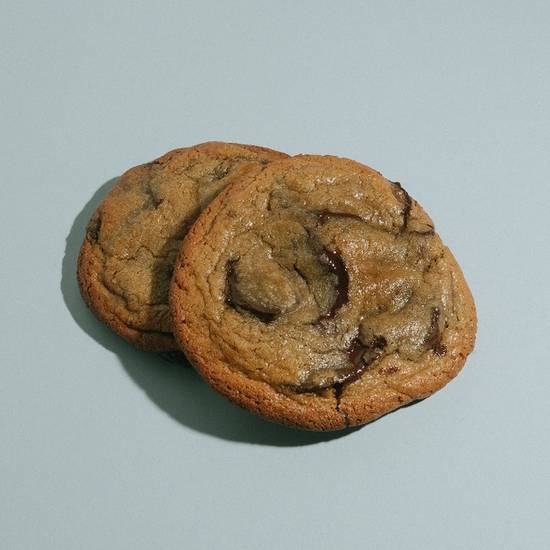 Order Chocolate Chip Cookie food online from Pizzaoki store, Los Angeles on bringmethat.com